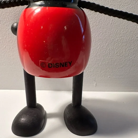 Precious and absolutely iconic, Classic Mickey wooden piggy bank - Picture 2 of 7
